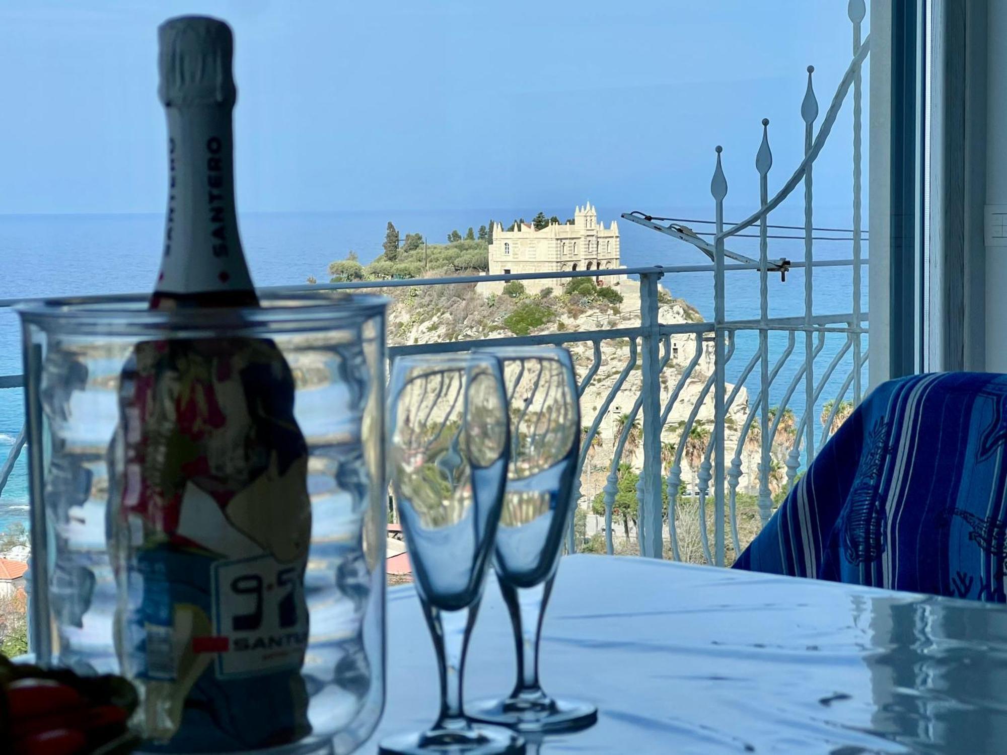 Bella Tropea Suite 外观 照片